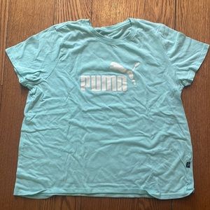 Light blue T-shirt work-out shirt